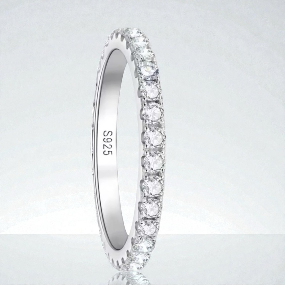 💍Gorgeous Sterling Silver 9.25 Genuine .25C Moissanite Full Eternity Band